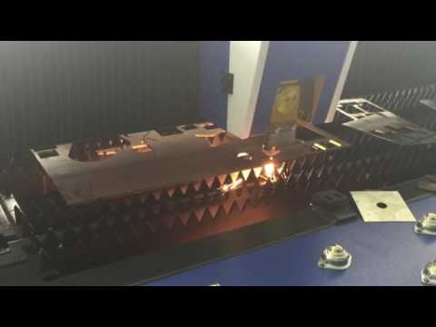 Fiber metal laser cutting machine