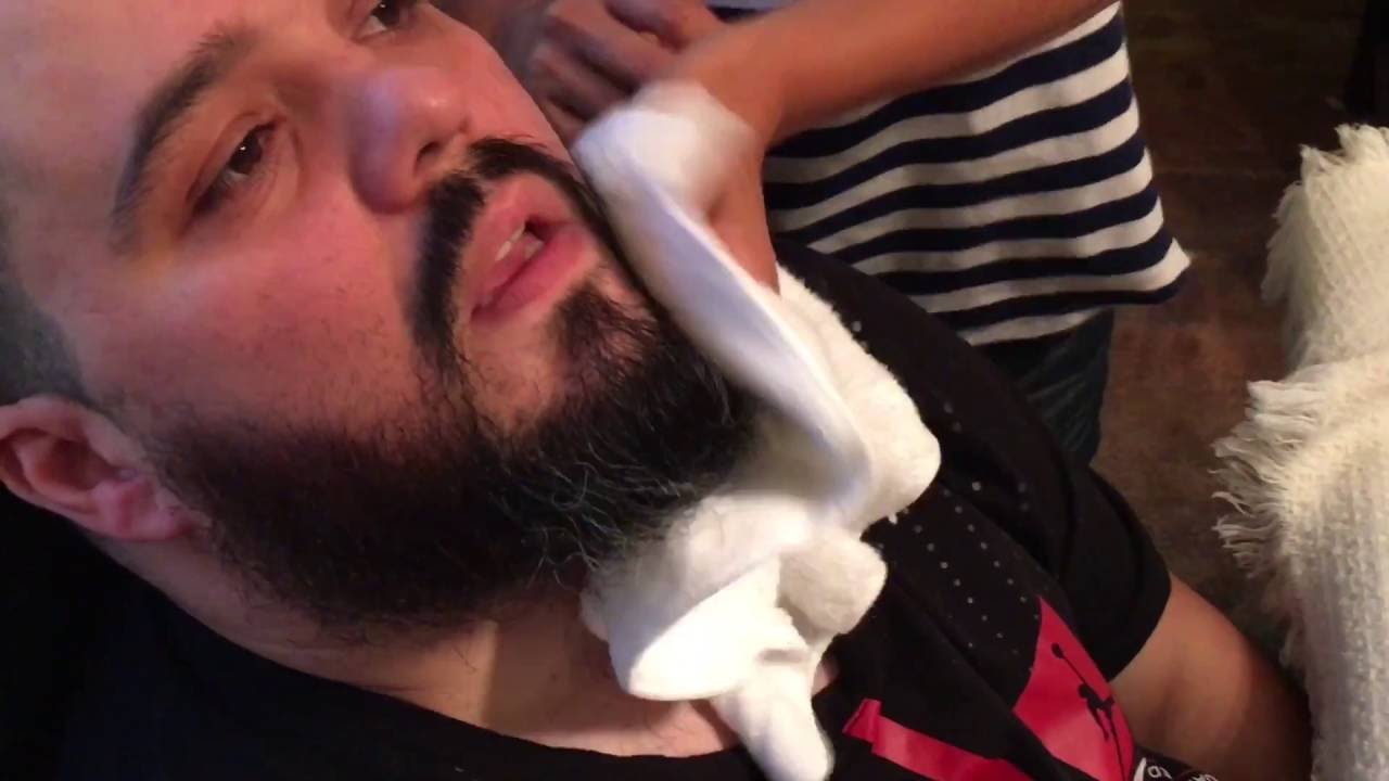 HOW TO USE THE BEARD GUYZ OIL SET UP/ JEFF THE MASTER BARBER TUTORIAL
