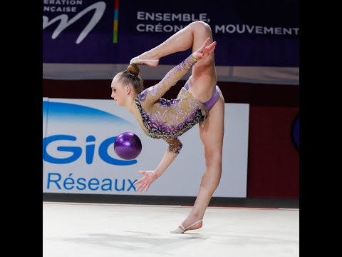Yuliana Telegina Biography | Rhythmic Artistic Gymnastics