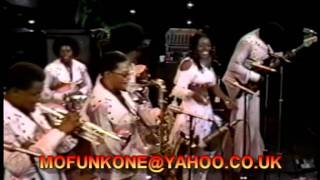 ROSE ROYCE - DO YOUR DANCE.LIVE TV PERFORMANCE 1977