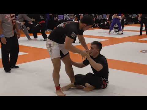Christian Ozbek vs Ryan Truman - Grappling Industries London 2022 - No-Gi - Adult - Advanced