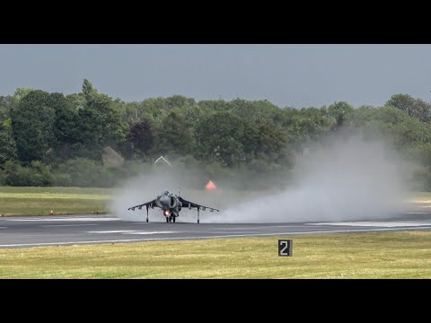 Harrier Jump Jet full VSTOL display - RIAT 2023 [4K]