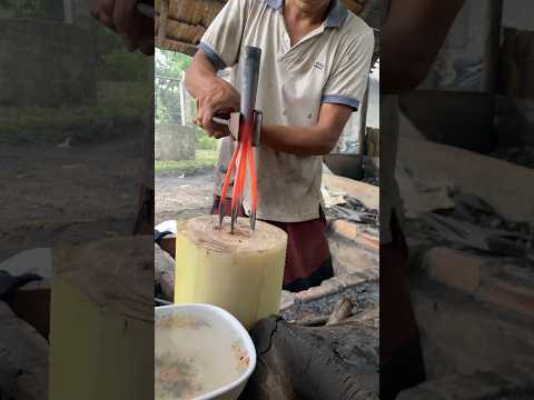 Oh this is how the craftsman hardens the fish spear #medievalblacksmith #australia #usa