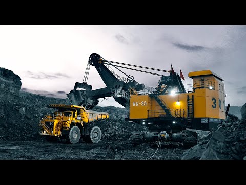 Huge Excavators, Dump Trucks, Electric Shovel Excavators and Heavy Transports | Mining