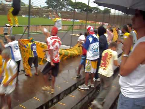 gol de penalt do brasiliense contra o sao caetano no serejao serie B - 2009