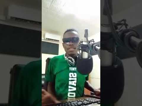 gizo ft cash fixer called big buyer being played somewhere chirundu fm radio station