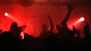 WHILE SHE SLEEPS -"Our Legacy"(Live@The Asylum/Birmingham 12.05.2017)