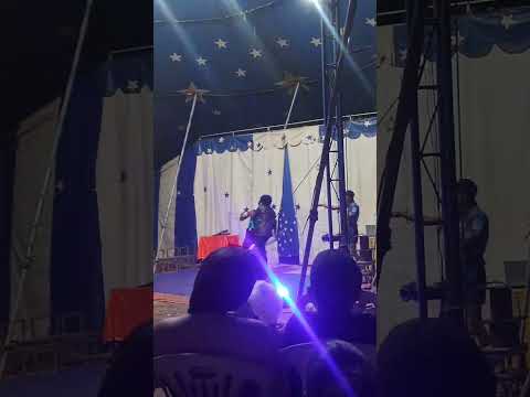 o desafiante do palhaço regacinho os últimos espetáculo do circo real fênix em jerumenha Piauí