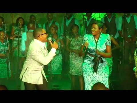 Minister Michael & Vimbai Mahendere - Zvichanaka (Live Worship) | GPWG2