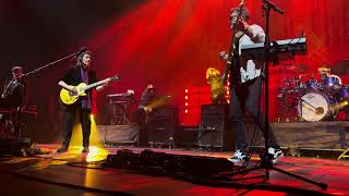 Dance on a Volcano Steve Hackett Paris 2026