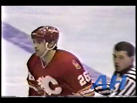 NHL Mar. 27, 1990 Mick Vukota,NYI v Jim Korn,CGY x2 Feeds New York Islanders Calgary Flames
