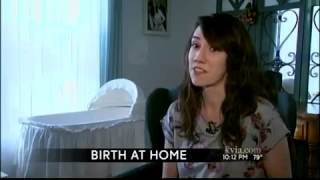 Husband helps pregnant wife give birth