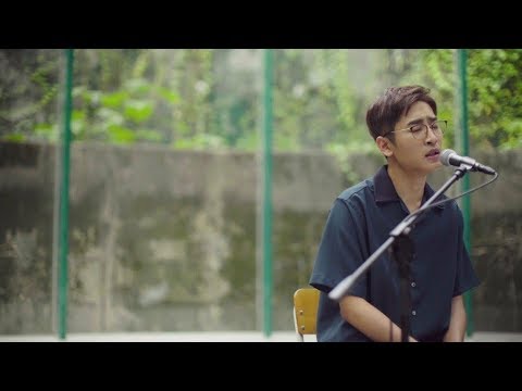 Parc Jae Jung reminisces in live MV for '4 Years'