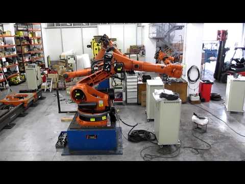 KUKA KR 210 industrial robot in www.eurobots.net