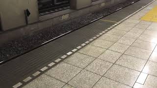 西武有楽町線新桜台駅を通過するSートレイン、所沢行き