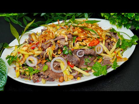 Cách làm Gỏi Bò Rau Răm không ra nước, Bí quyết Thịt Bò mềm ngọt không bị dai | Bếp Nhà Giang
