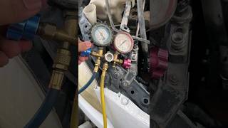Download lagu Refill Car A/C Gas | Recharge A/C Gas | 134a | #youtube #automobile #mechanic #viralshorts #ytshort mp3