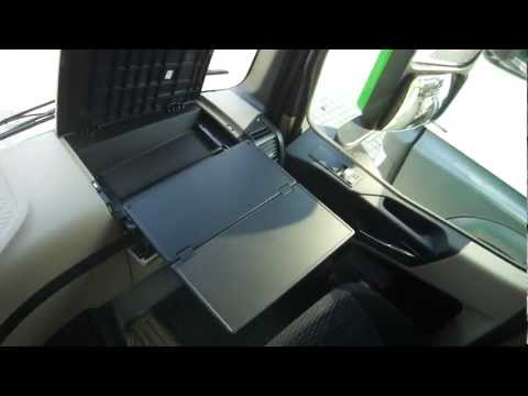 Mercedes-Benz Actros MP4 wnętrze/interior.