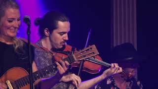 Do I Ever Cross Your Mind- Melissa Fraser, Raychel Stone &amp; Sue Ray- WILDFLOWERS