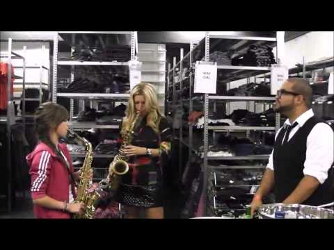 2012 11 24   Anna Sophie met Candy Dulfer en Phatt   compositie Hans Dulfer