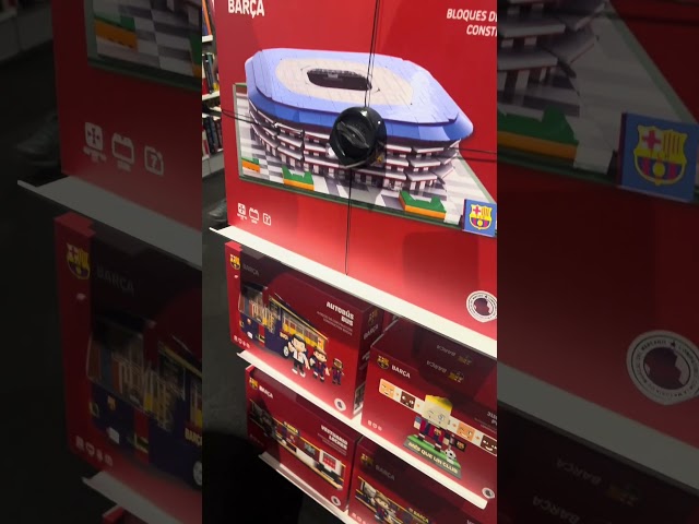Vídeo relacionado con Foco Producto Oficial del FC Barcelona BRXLZ 3D de construcción de fútbol, Modelo en Color Alternativo