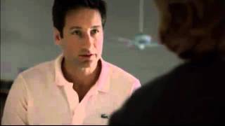 Extrait du 615 - ARCADIA (Mulder et Scully jouent les couples mari�s)