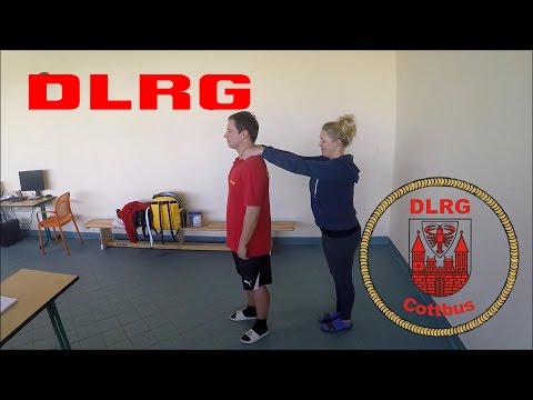 DLRG Befreiungsgriff Halswürgegriff von hinten
