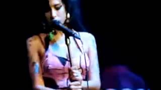 Amy Winehouse - We&#39;re still friends (Live) AWL
