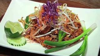 Download the video "35 Thai NYC | Order Thai Food Online at New York City's 35 Thai Restaurant"