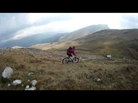 Suie creasta muntilor, muntilor caruntilor