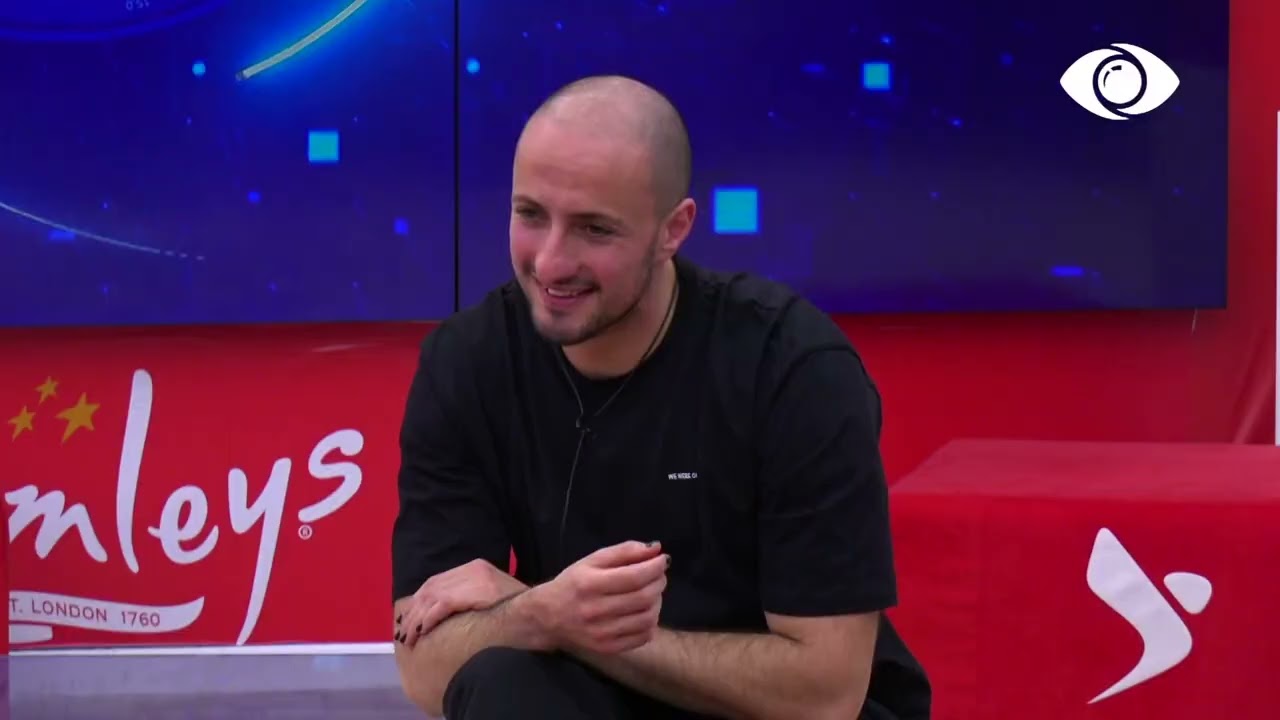 Keisi e mërzitur me Kristin: Më streson