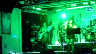 Tributo a Santa Sabina- Estando aquí no estoy