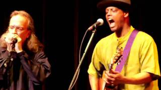 Eric Bibb &quot;Right on Time&quot;