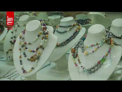 TRAVEL GUIDE: LOMBOK INDONESIA BEST KEPT SECRET