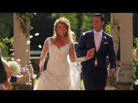 Carly Arnwine Photography video.