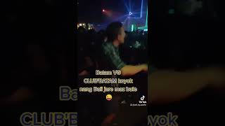 Download lagu bule bergoyang di vg club'Batam mp3 Download lagu bule bergoyang di vg club'Batam mp3