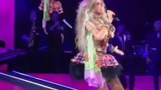 Gloria Trevi- Qué voy a hacer sin él? - En vivo.