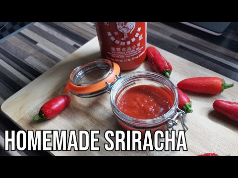 How To Make Homemade Sriracha Sauce│Easy Recipe With Garlic