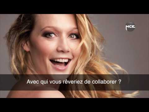 Caroline Vigneaux: une humoriste qui a quitté la robe d'avocat