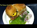 Street food Anda Pav / Boiled Egg Masala Pav / अंडा पाव / Breakfast , Quarantine , Ramadan Recipe