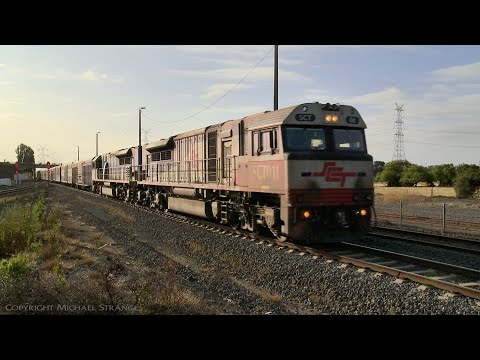 5PM9 SCT Boxcars & Container Freight - PoathTV Australian Trains & Railways