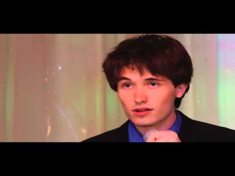 Angelo Molineri  sings " Suite & Tie "    ( 3/17/2013 )   Las Vegas., Nevada