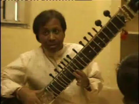 Sitar Maestro Ustad Shahid Parvez - The Singing Sitar