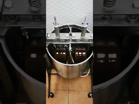 Меланжер с загрузкой сырья до 8 кг. Мельница для шоколада.