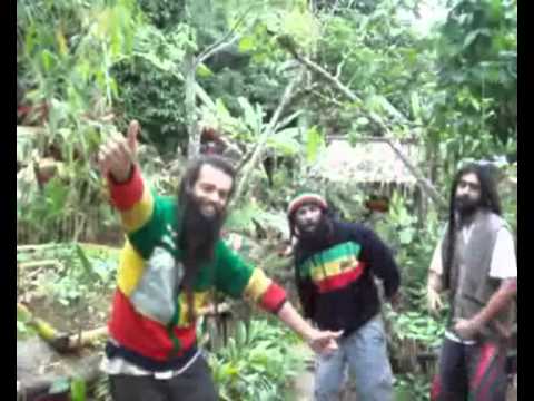 Nazireu Rupestre  - O sistema é tipo um plástico