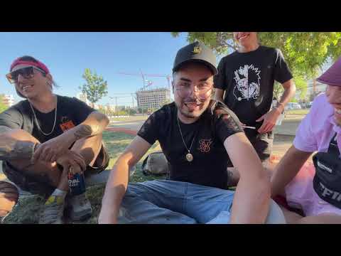 RACEK DESPIERTA A JNO DE SU DESCANSO Y LE DICE QUE TIENE QUE VOLVER AL UNIVERSO CAYUWOKI