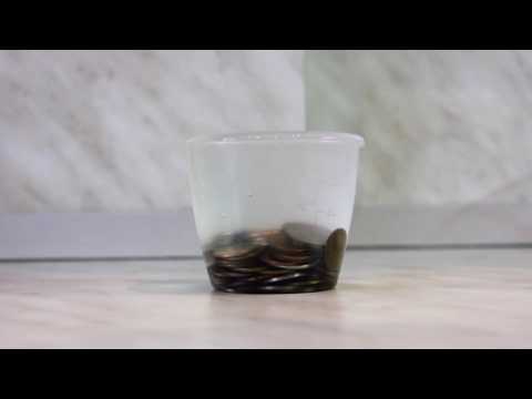 Scientific trick "Bottomless cup" || Опыты и эксперименты для детей "Бездонный стакан"