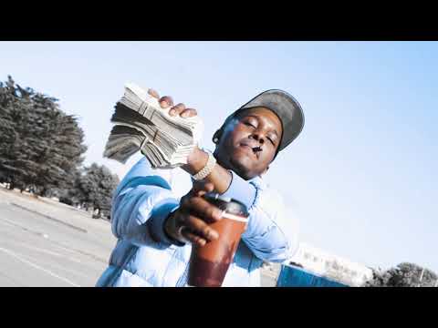 PaypaChasaMeez - What He On (Official Video) Prod:DoeBoy