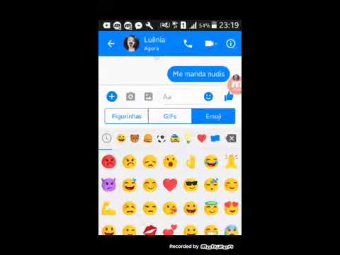 Pedindo nudis pra uma desconhecida