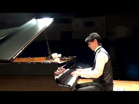 Tchaikovsky : Waltz of the Flowers (piano transcription by Taneyev) played by Kotaro Fukuma